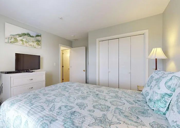 Grand #318 In With Pool And Hot Tub Access Holiday home