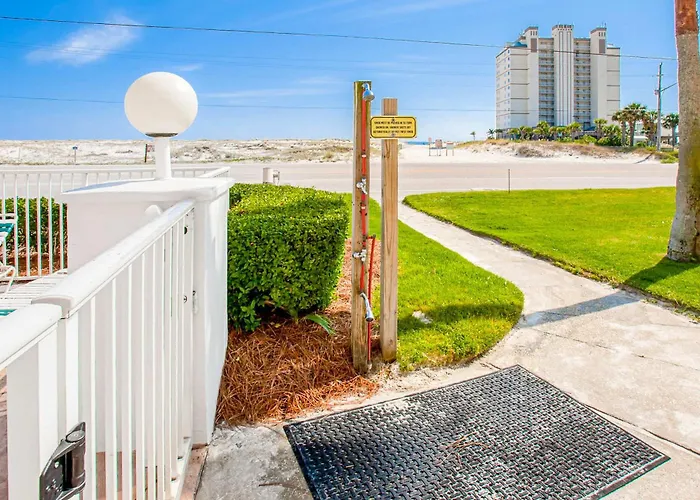 Grand #318 In With Pool And Hot Tub Access *